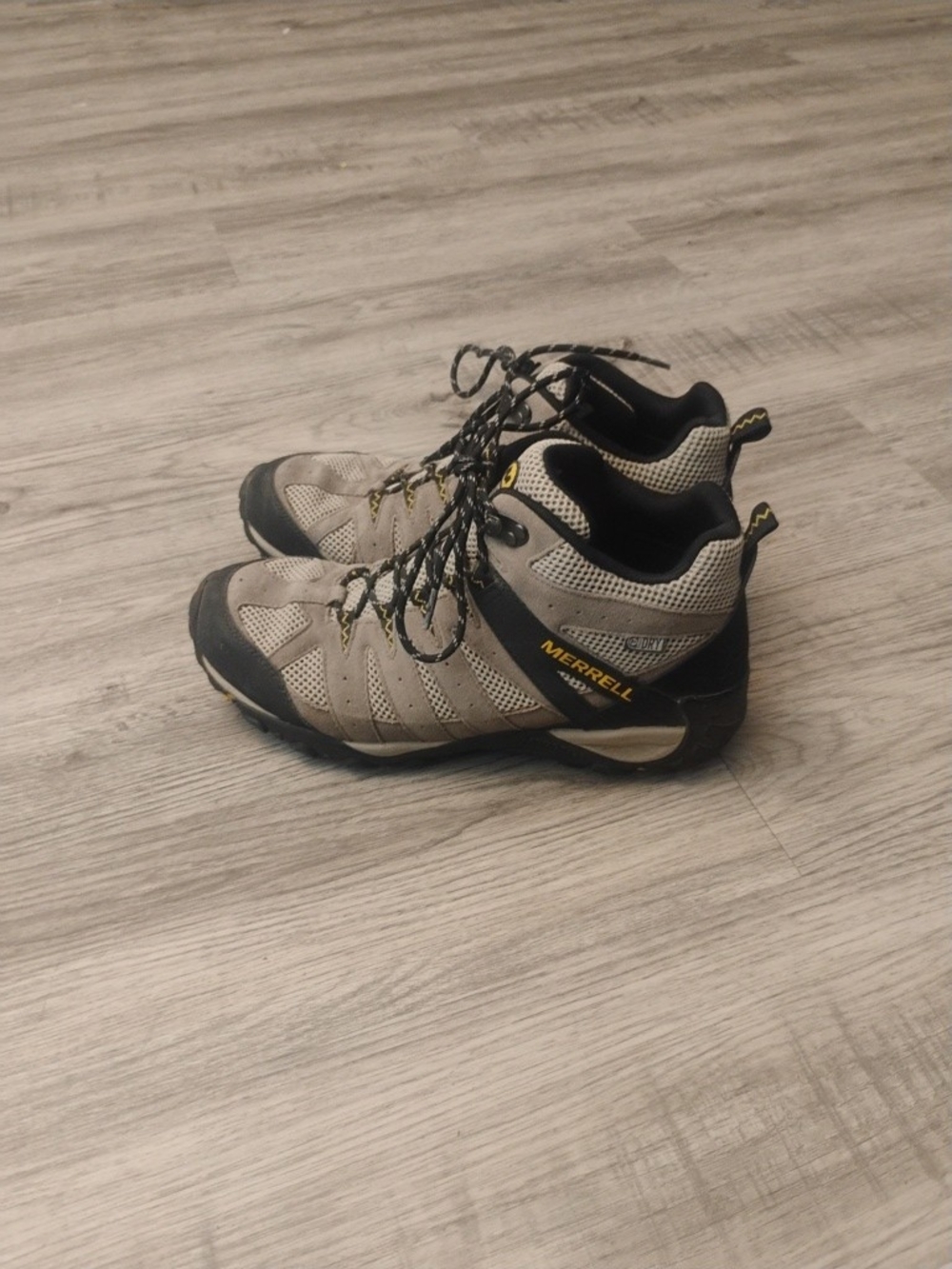 Merrell Men's Gray Hiking Boots - Durable Trail Performance Size 11.5